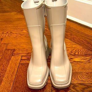 Chloe Betty Rain Boot in Beige Size 39